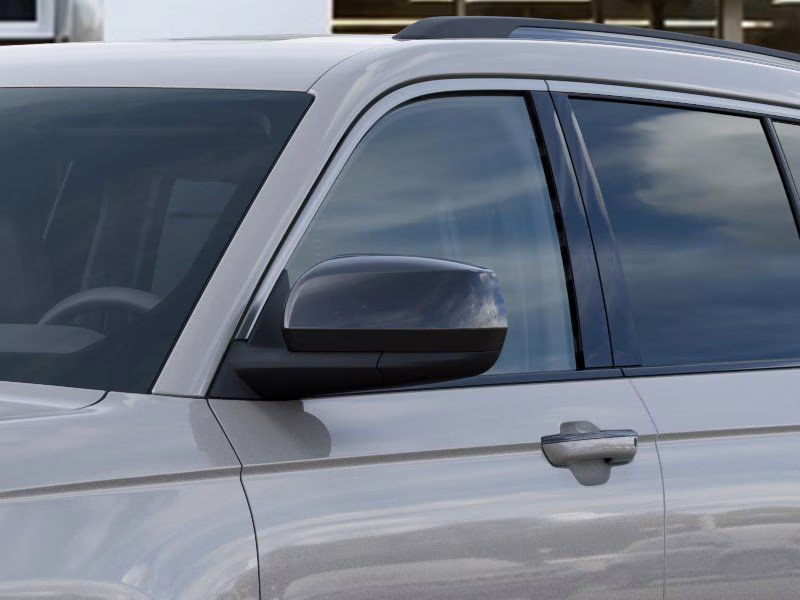 2026 Silver Zynith Jeep Grand Cherokee L Laredo 4X4 SUV