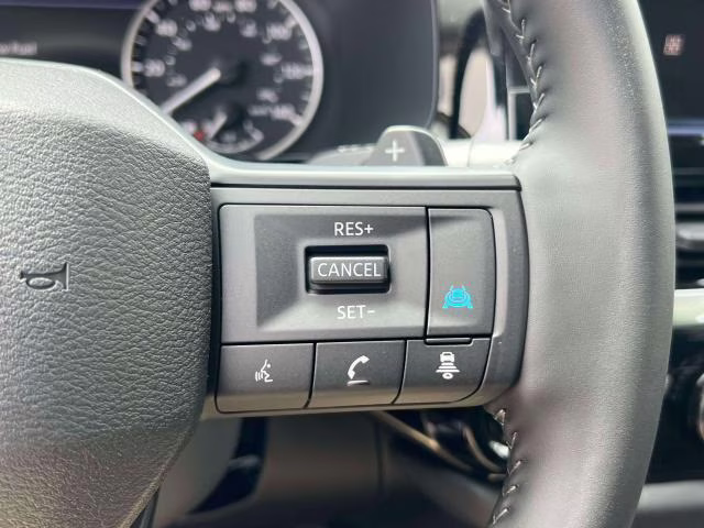 2026 White Nissan Pathfinder SV 4X4 SUV