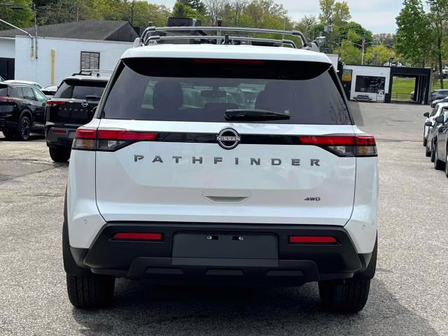 2026 White Nissan Pathfinder SV 4X4 SUV