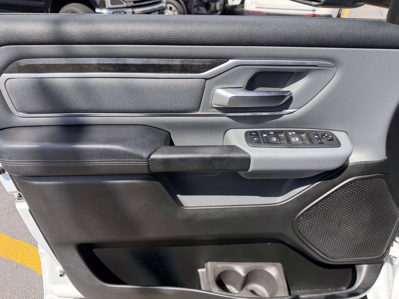 2020 White Ram 1500 Big Horn 4x4 Crew Cab 5'7 Box 4X4 Truck