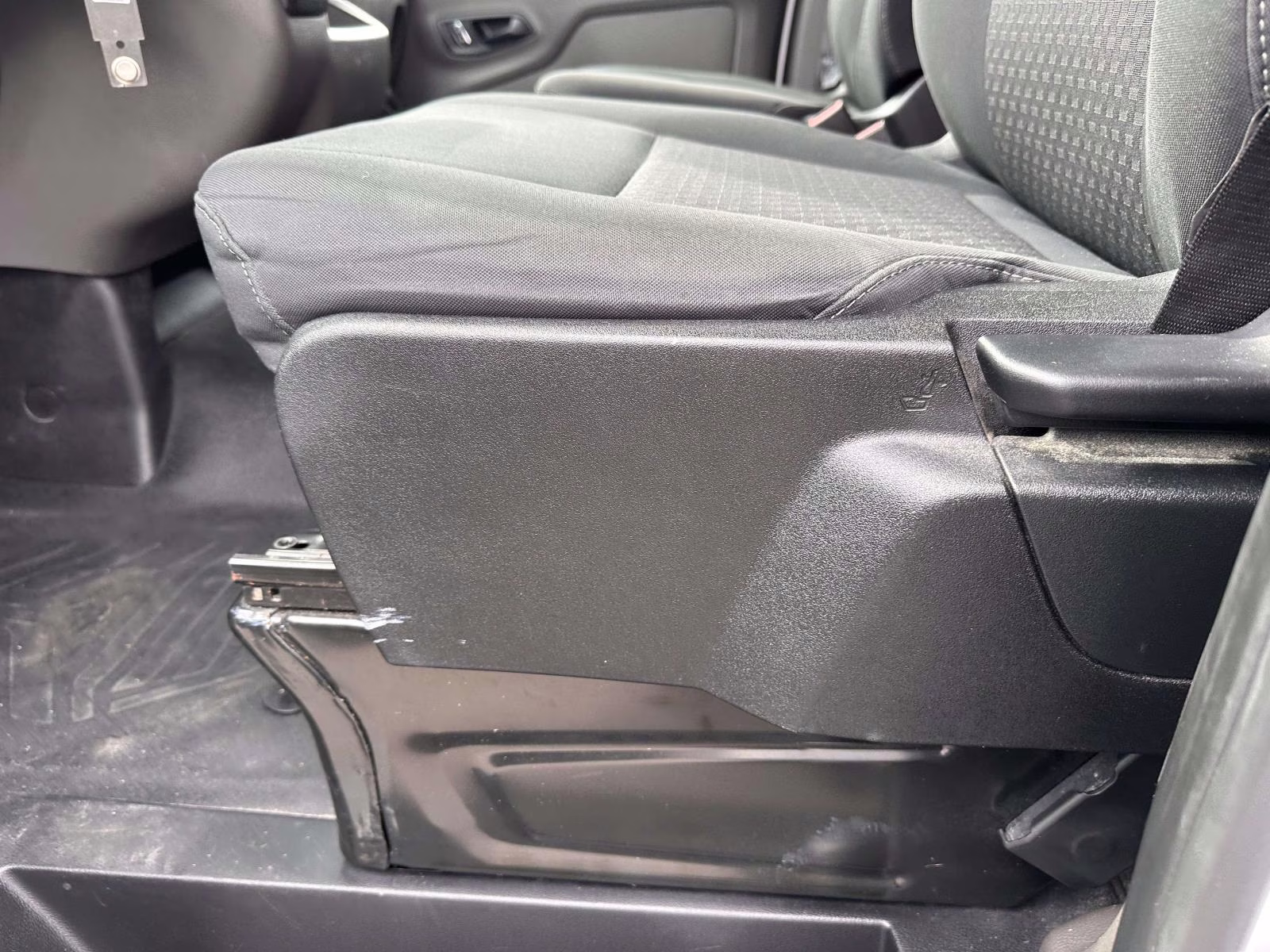 2024 Oxford White Ford Transit Cargo Van T-250 130 Low Rf 9070 GVWR RWD RWD Van