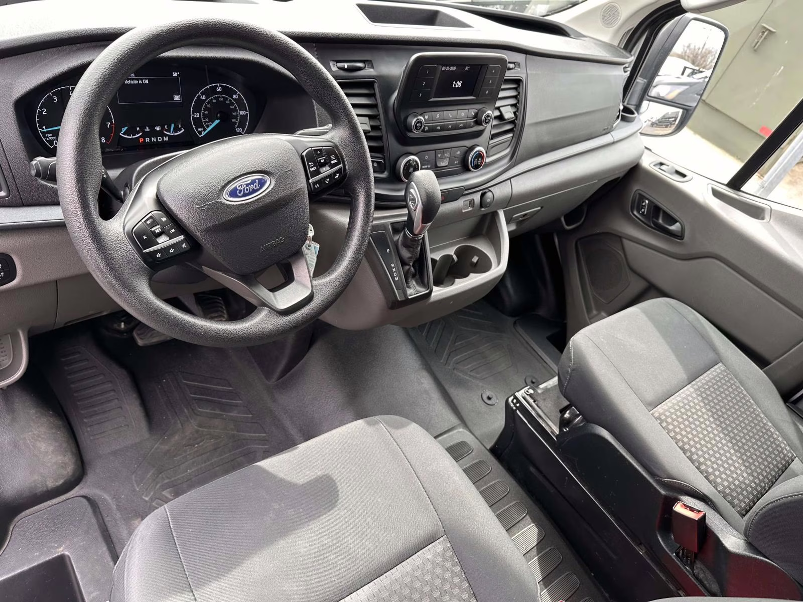 2024 Oxford White Ford Transit Cargo Van T-250 130 Low Rf 9070 GVWR RWD RWD Van