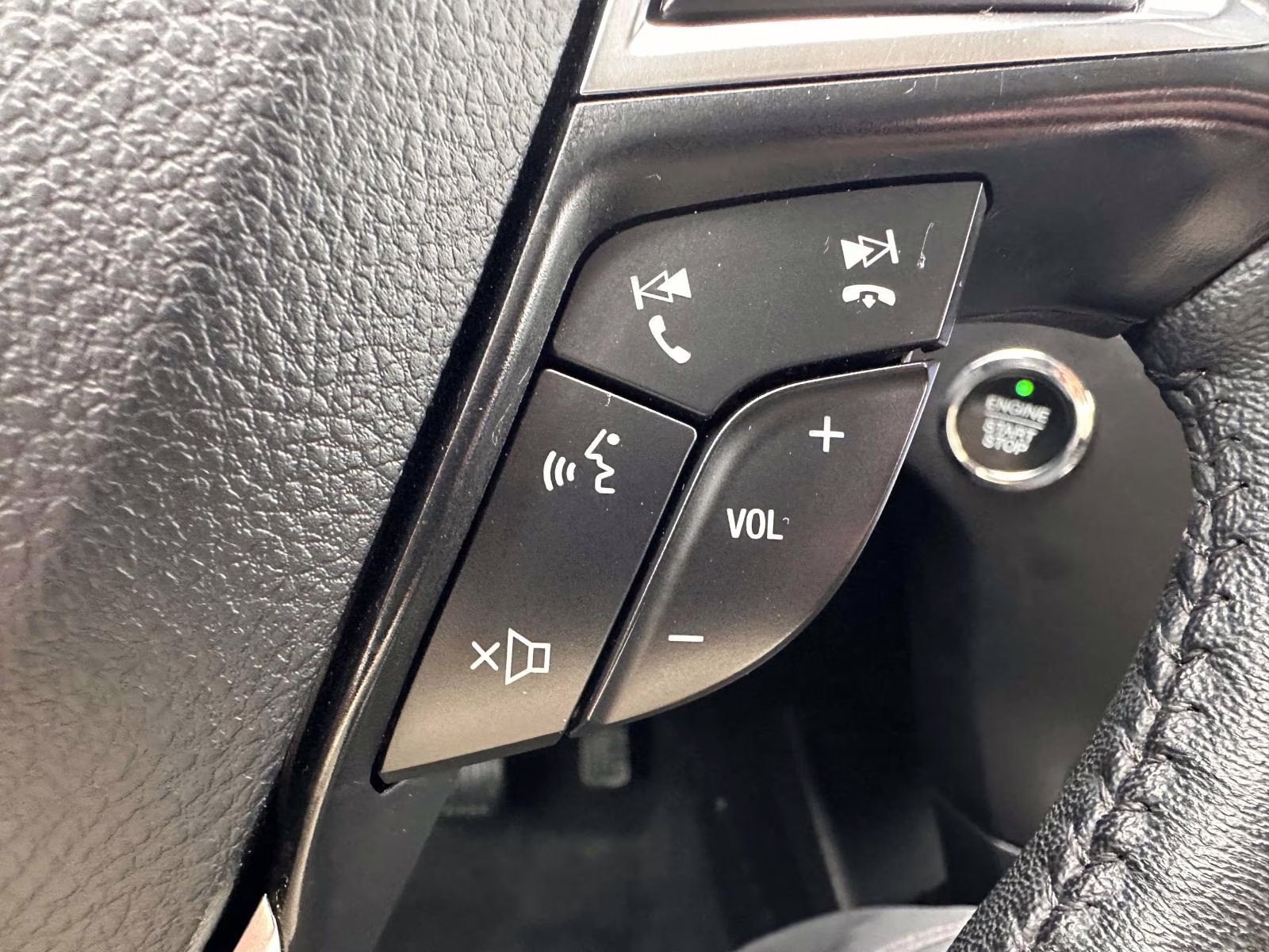 2024 Carbonized Gray Metallic Ford Edge SEL AWD AWD SUV