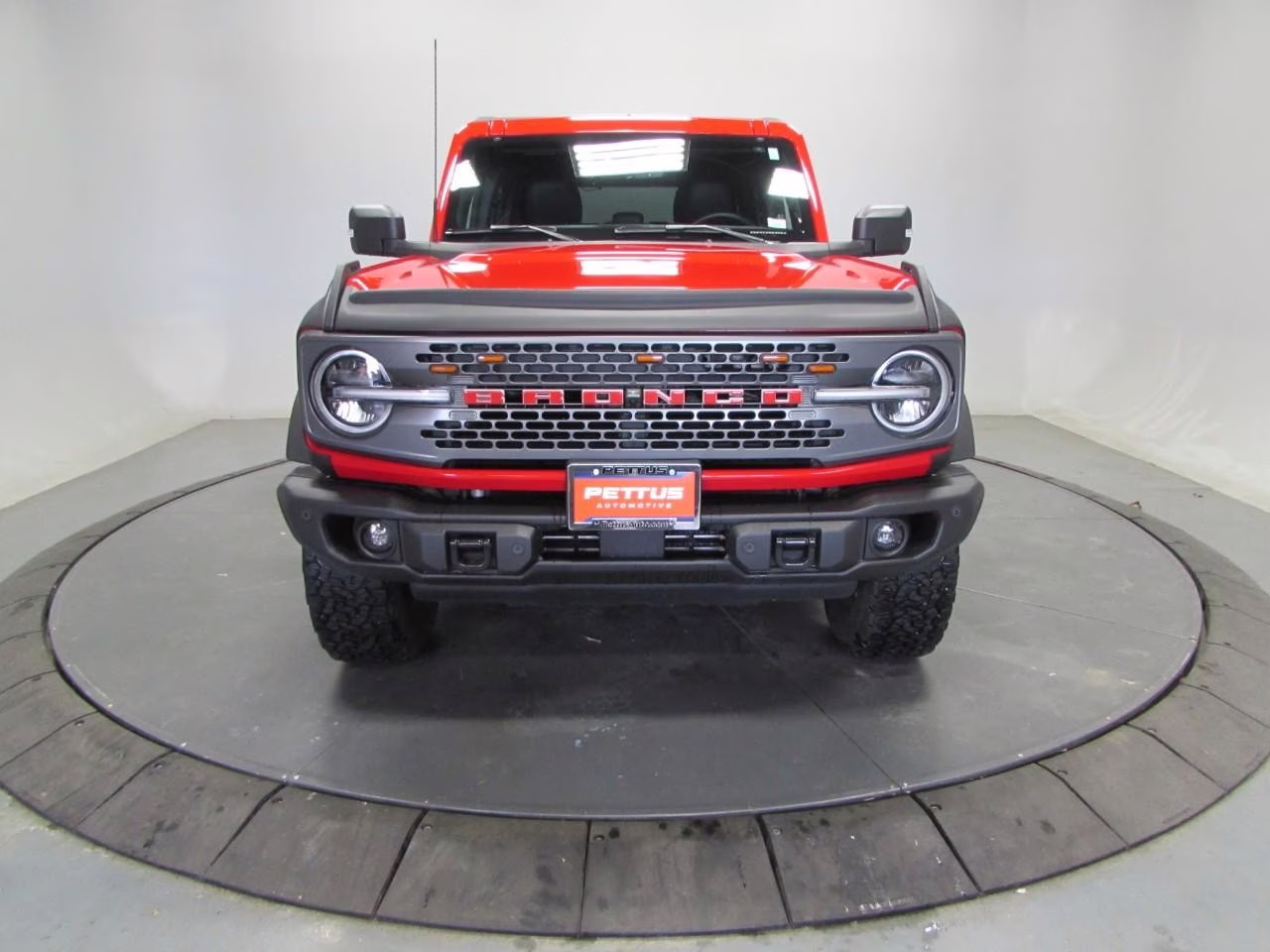 2022 Race Red Ford Bronco Badlands 4X4 SUV