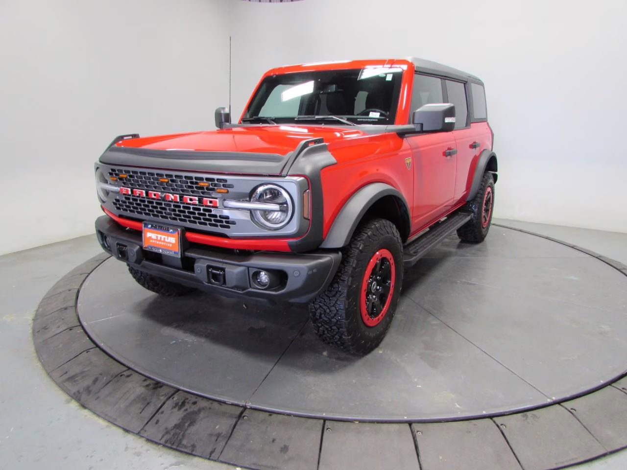 2022 Race Red Ford Bronco Badlands 4X4 SUV