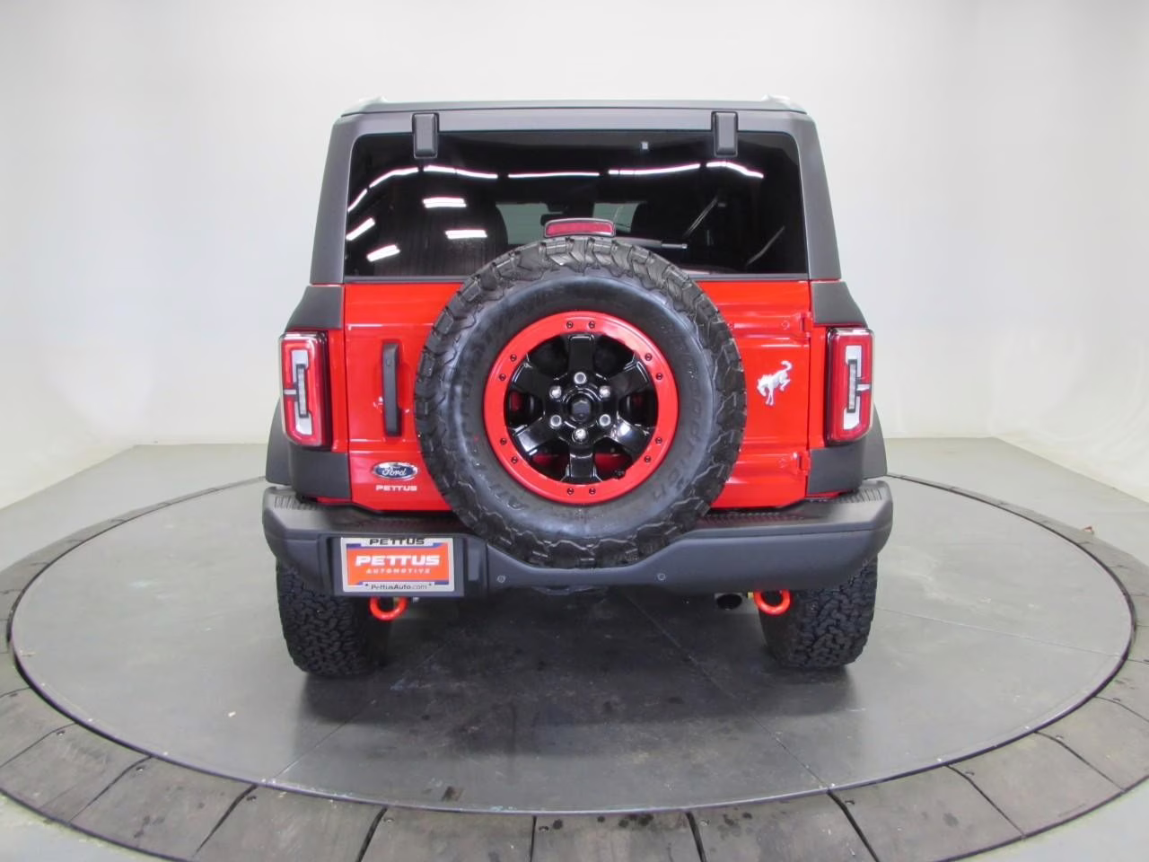 2022 Race Red Ford Bronco Badlands 4X4 SUV