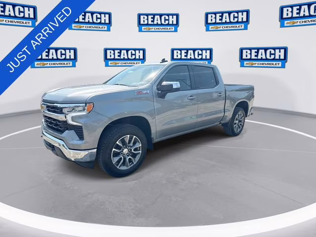 2026 Sterling Gray Metallic Chevrolet Silverado 1500 LT 4X4 Truck