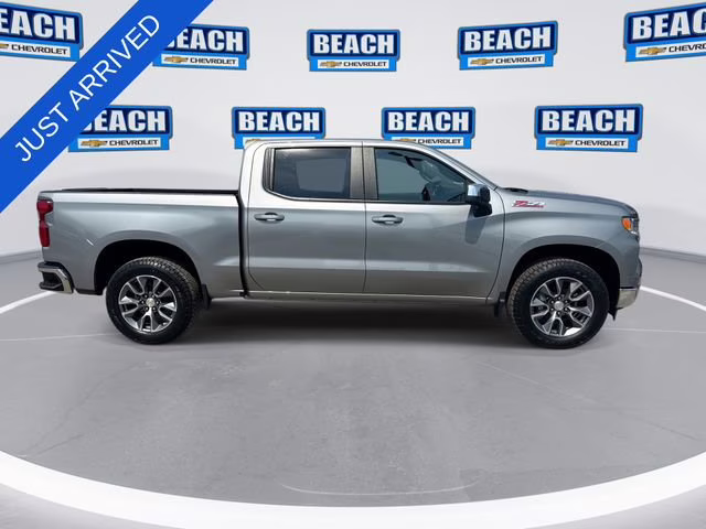 2026 Sterling Gray Metallic Chevrolet Silverado 1500 LT 4X4 Truck