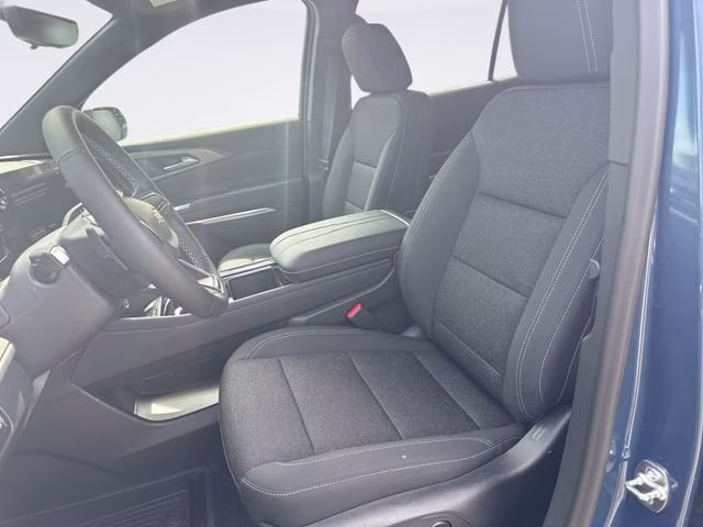 2026 Lakeshore Blue Metallic Chevrolet Traverse LT FWD SUV