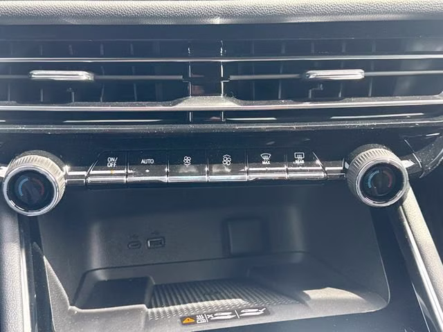 2026 Lakeshore Blue Metallic Chevrolet Traverse LT FWD SUV