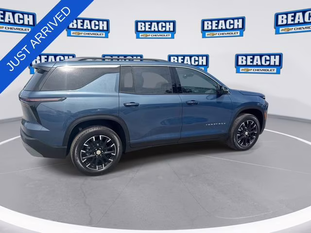 2026 Lakeshore Blue Metallic Chevrolet Traverse LT FWD SUV