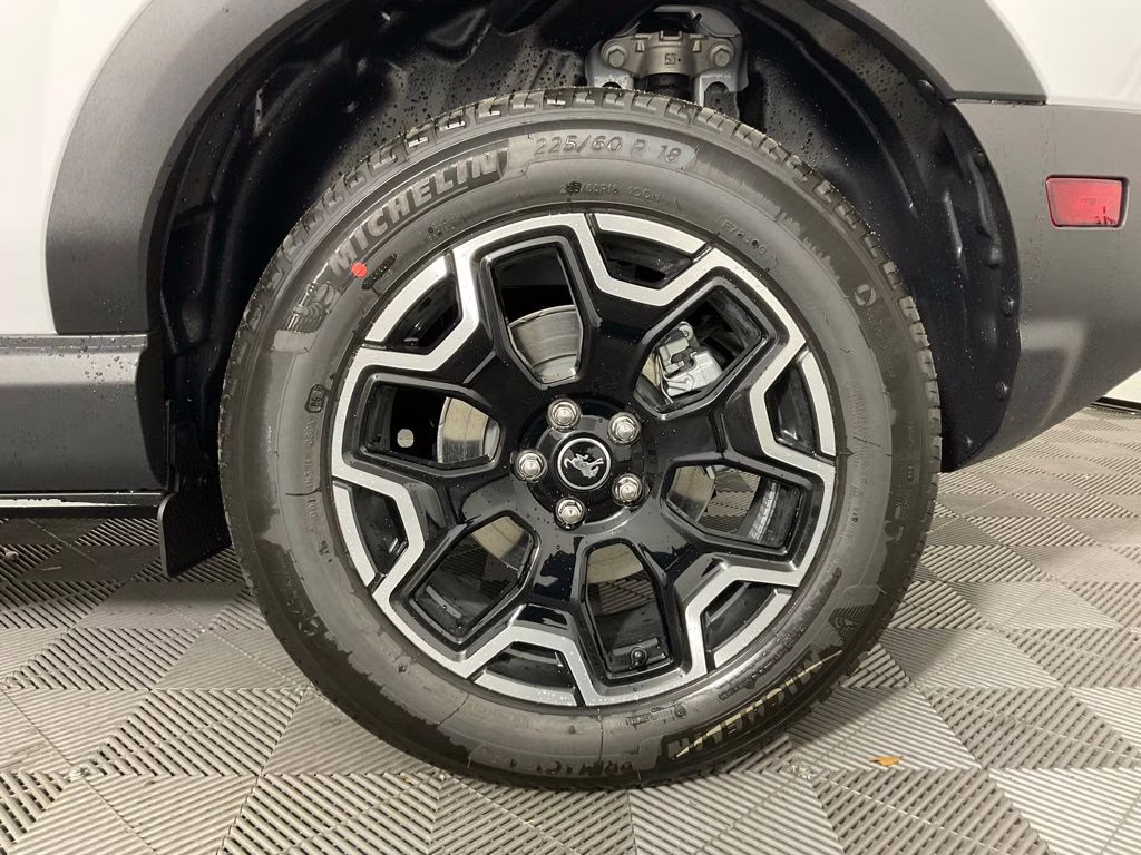 2026 Oxford White Ford Bronco Sport Outer Banks 4X4 SUV