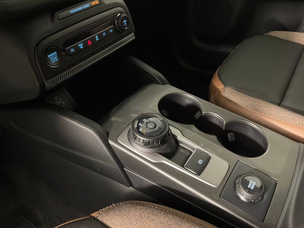 2026 Oxford White Ford Bronco Sport Outer Banks 4X4 SUV