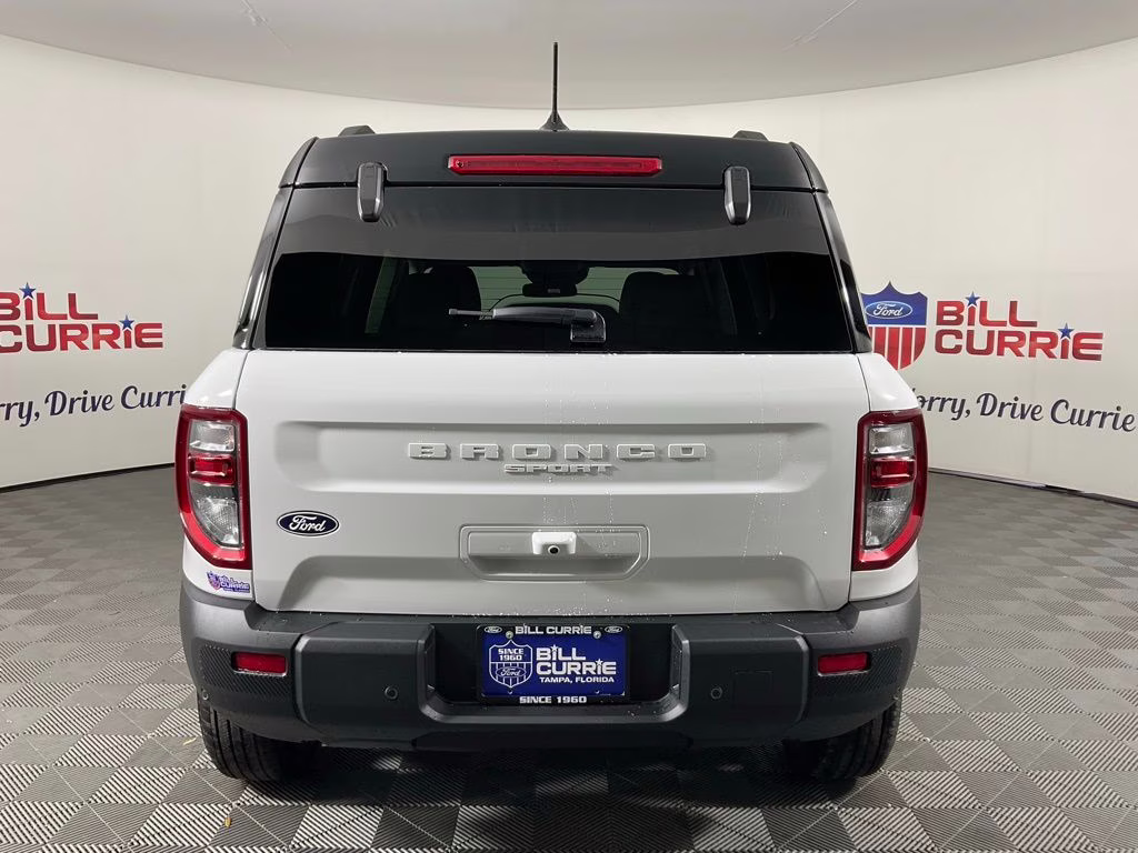 2026 Oxford White Ford Bronco Sport Outer Banks 4X4 SUV