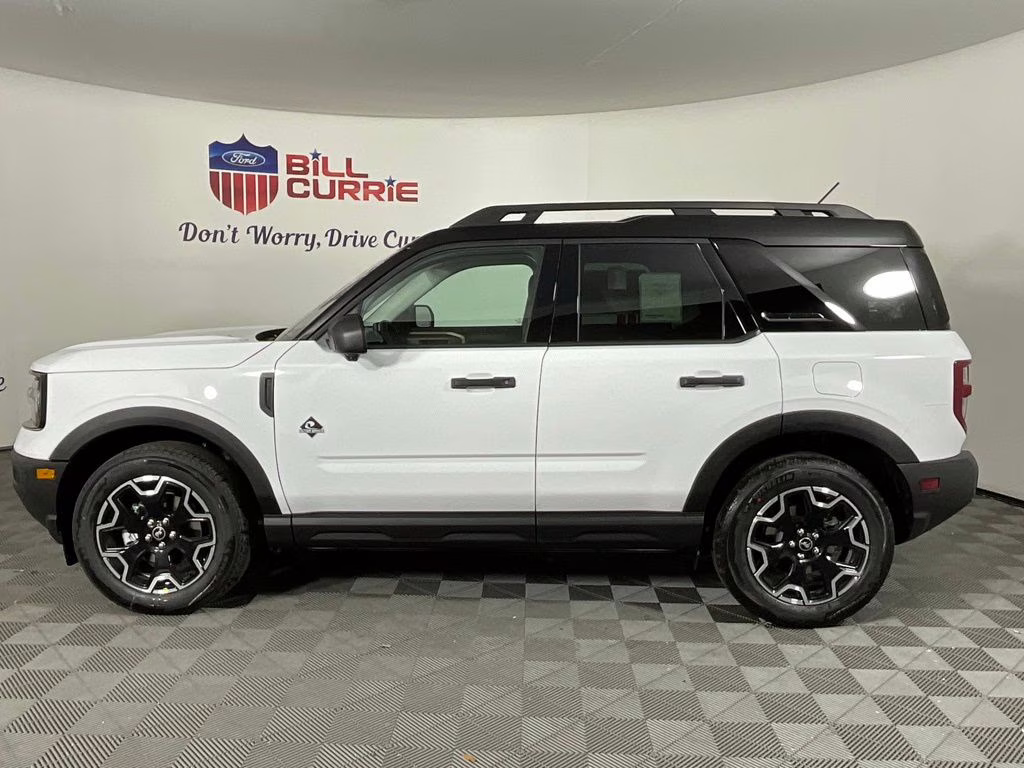 2026 Oxford White Ford Bronco Sport Outer Banks 4X4 SUV