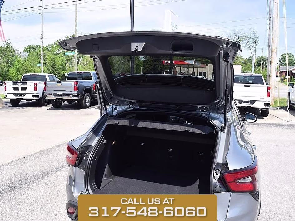 2026 Sterling Chevrolet Trax 2RS FWD SUV