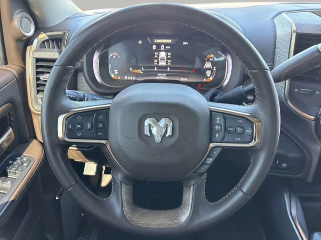 2025 Diamond Black Crystal Pearlcoat Ram 2500 Limited 4X4 Truck