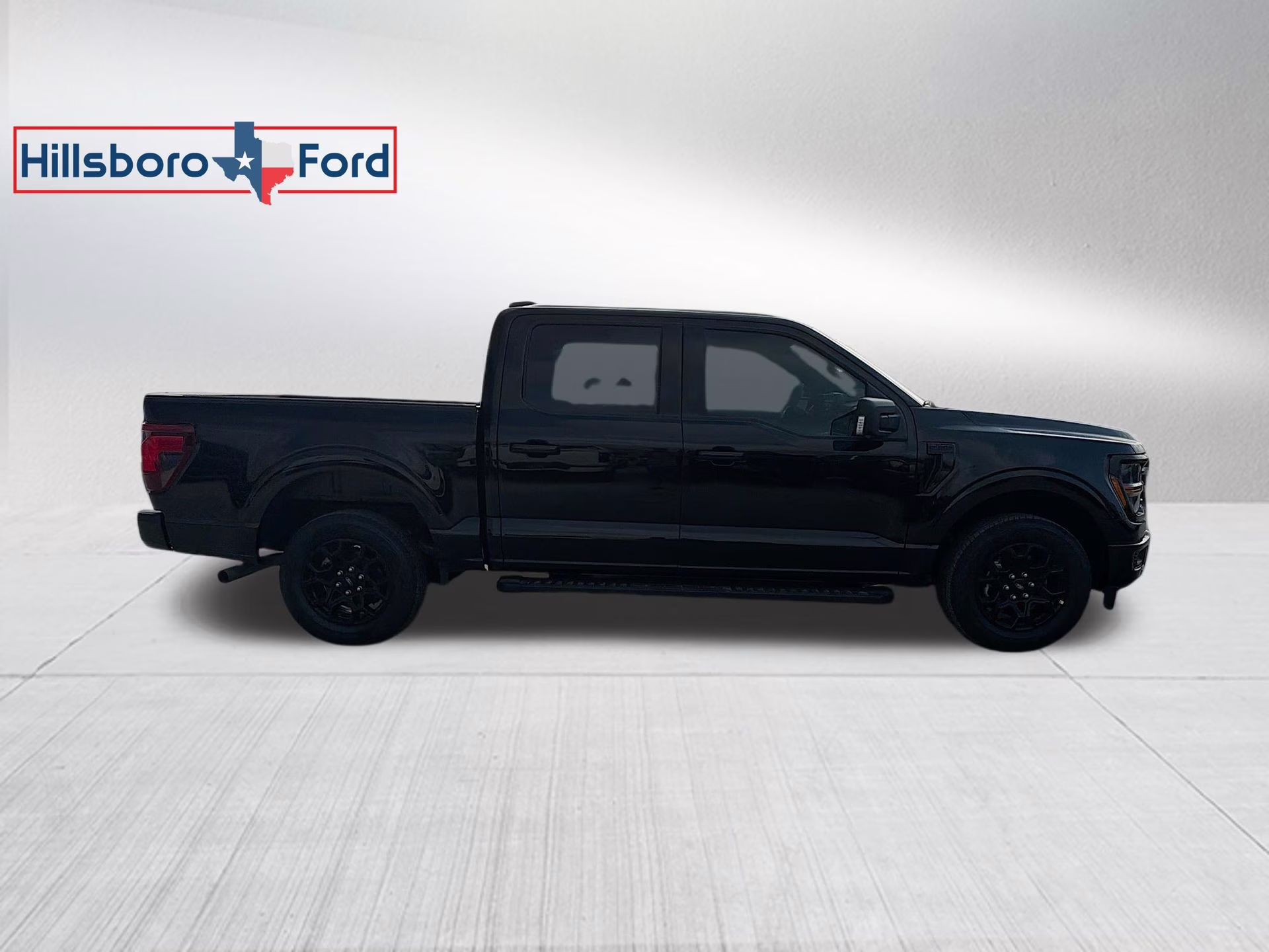 2026 Agate Black Metallic Ford F-150 XLT RWD Truck