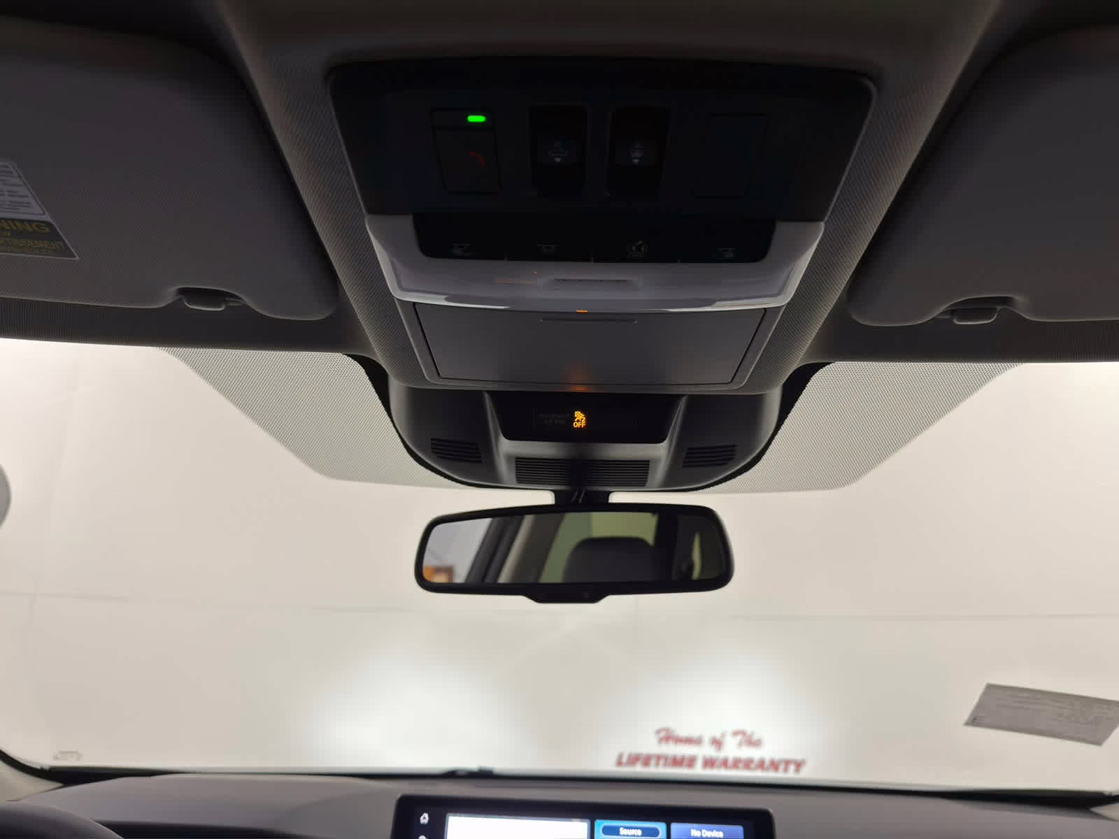 2026 Everest White Pearl/Super Black Nissan Rogue Platinum AWD SUV