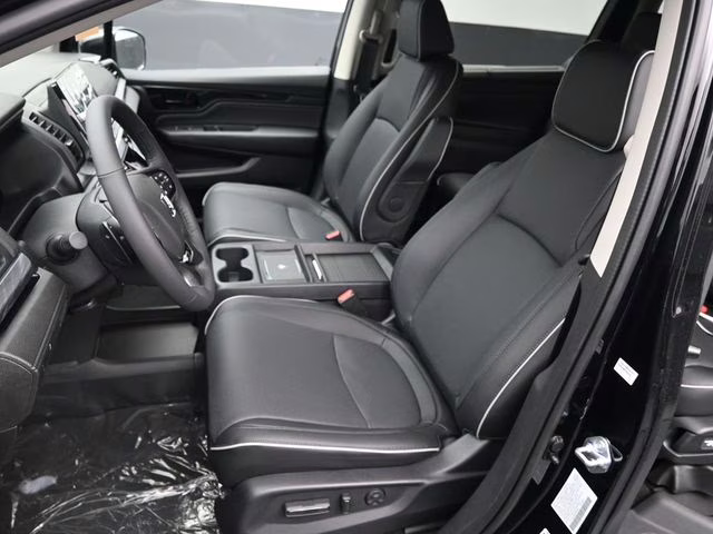 2026 Crystal Black Pearl Honda Odyssey Elite FWD Van