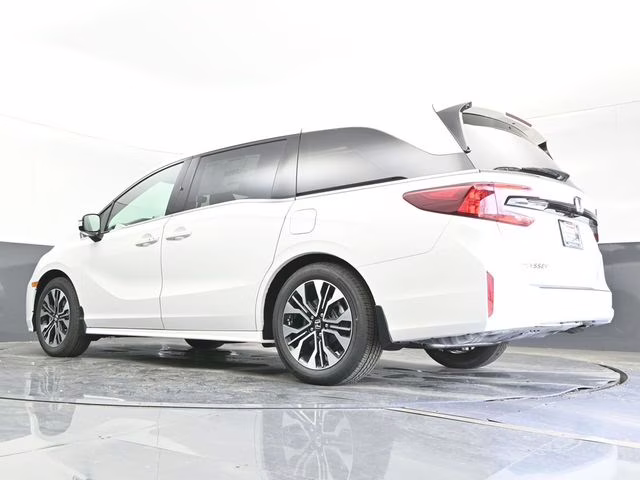 2026 Platinum White Pearl Honda Odyssey Elite FWD Van