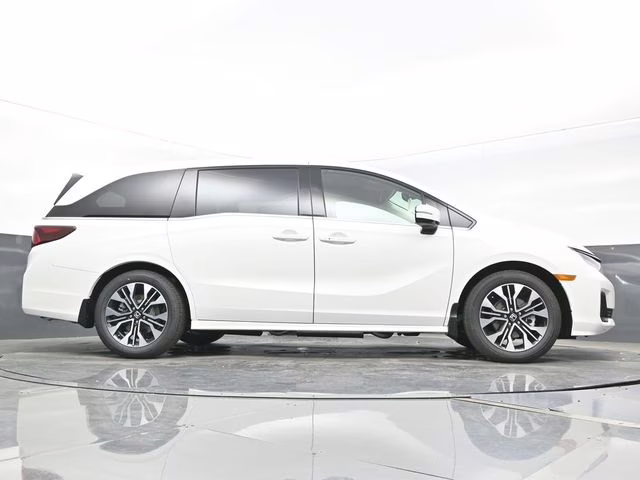 2026 Platinum White Pearl Honda Odyssey Elite FWD Van