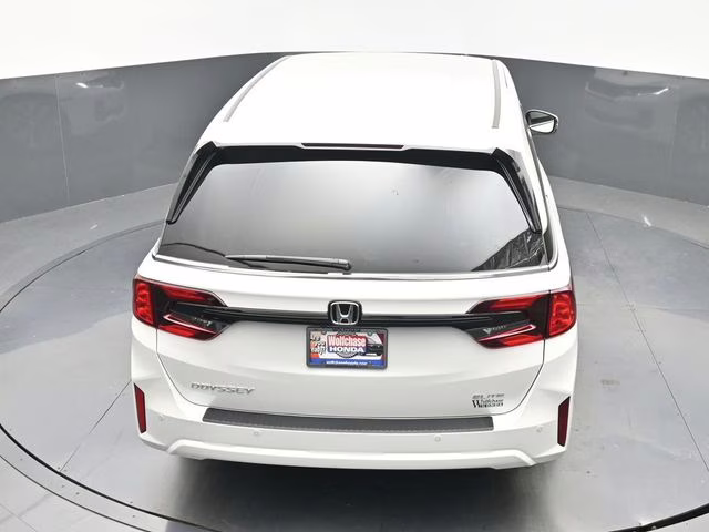 2026 Platinum White Pearl Honda Odyssey Elite FWD Van