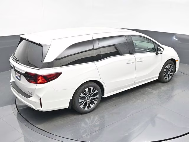 2026 Platinum White Pearl Honda Odyssey Elite FWD Van