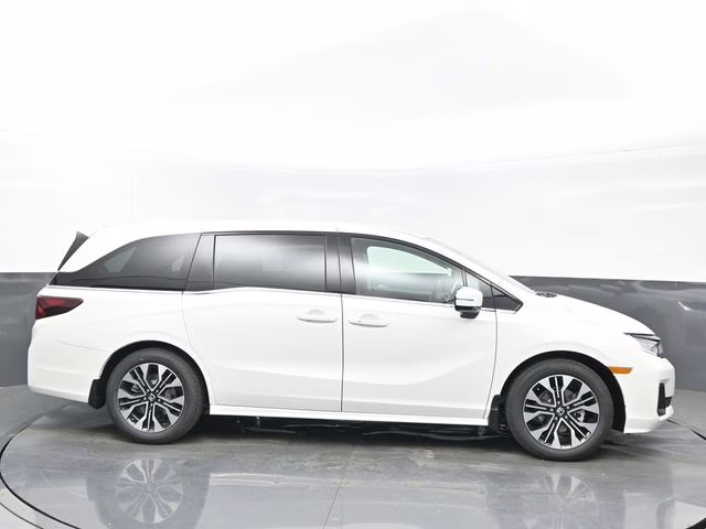 2026 Platinum White Pearl Honda Odyssey Elite FWD Van