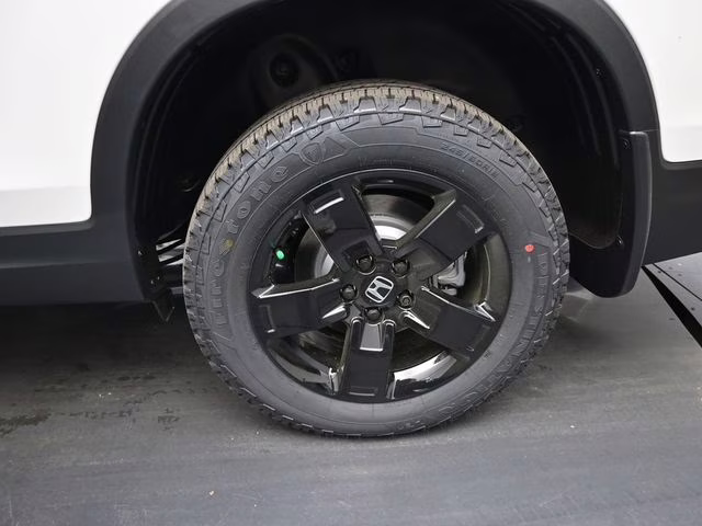2026 Platinum White Pearl Honda Ridgeline Black Edition AWD Truck
