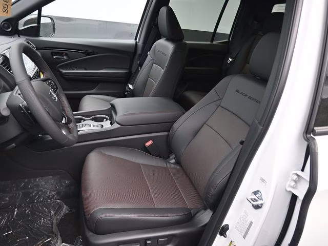 2026 Platinum White Pearl Honda Ridgeline Black Edition AWD Truck