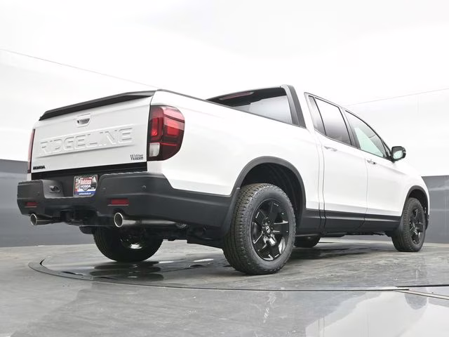 2026 Platinum White Pearl Honda Ridgeline Black Edition AWD Truck
