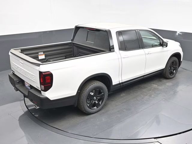 2026 Platinum White Pearl Honda Ridgeline Black Edition AWD Truck