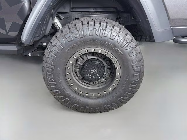 2023 Granite Crystal Metallic Clearcoat Jeep Gladiator Rubicon 4X4 Truck