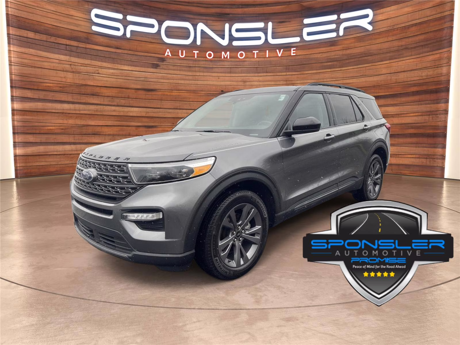 2023 Carbonized Gray Metallic Ford Explorer XLT 4X4 SUV