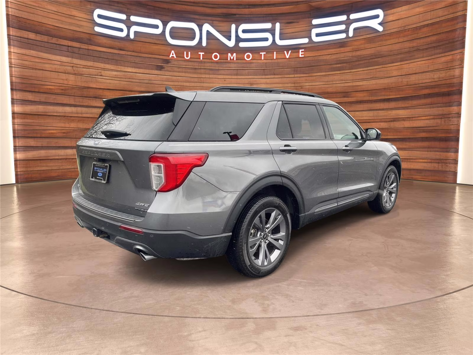 2023 Carbonized Gray Metallic Ford Explorer XLT 4X4 SUV