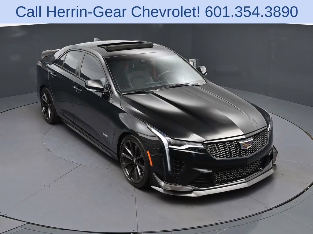 2022 Cadillac CT4