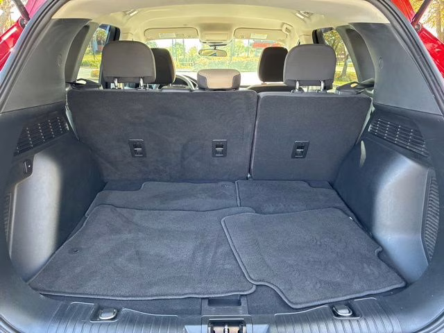 2021 Red Metallic Ford Escape SE FWD SUV