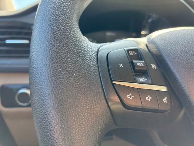 2021 Red Metallic Ford Escape SE FWD SUV