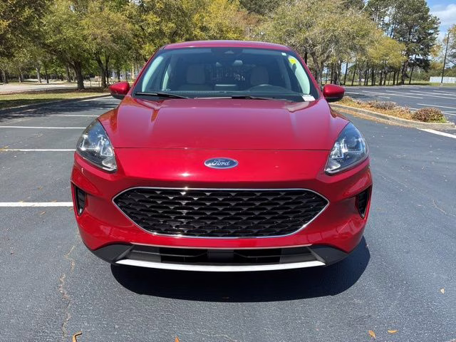 2021 Red Metallic Ford Escape SE FWD SUV