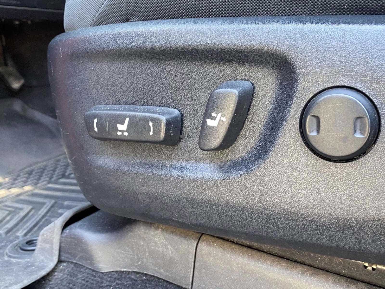 2016 Barcelona Red Metallic Toyota 4Runner SR5 4X4 SUV