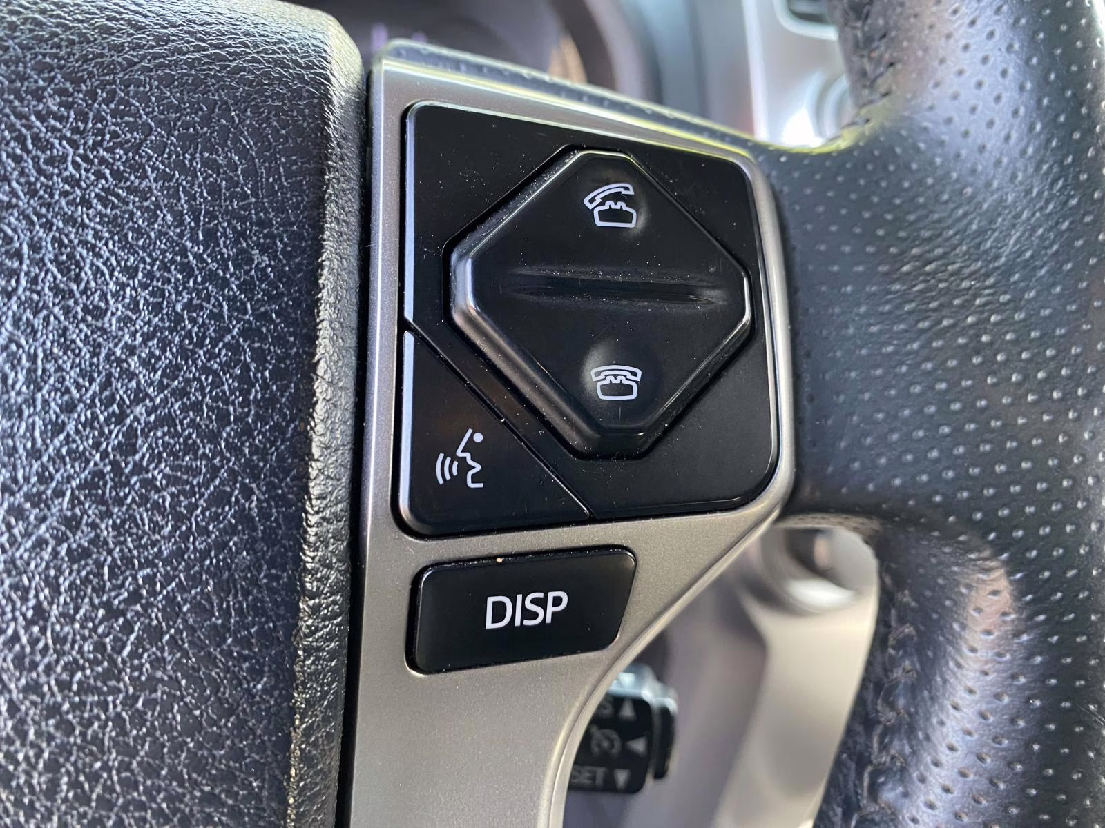 2016 Barcelona Red Metallic Toyota 4Runner SR5 4X4 SUV