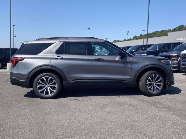2026 Carbonized Gray Metallic Ford Explorer ST-Line RWD SUV