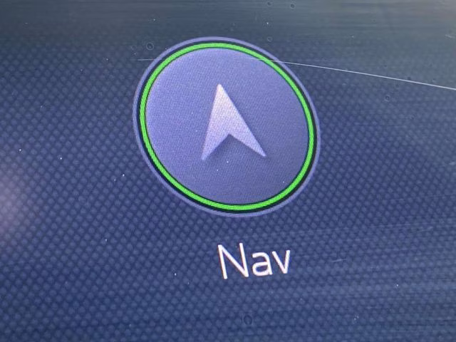 2021 White Frost Tricoat Buick Enclave Avenir AWD SUV