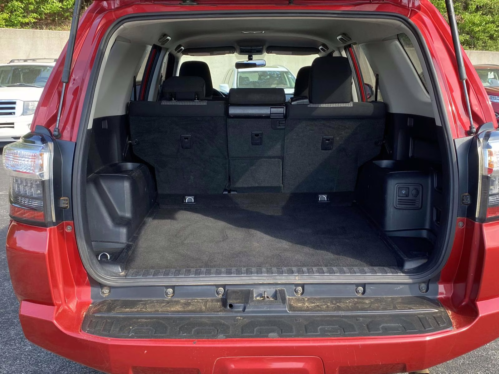 2016 Barcelona Red Metallic Toyota 4Runner SR5 4X4 SUV