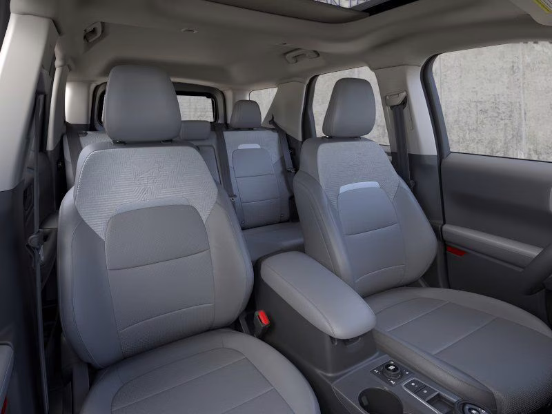 2026 Oxford White Ford Bronco Sport Badlands 4X4 SUV