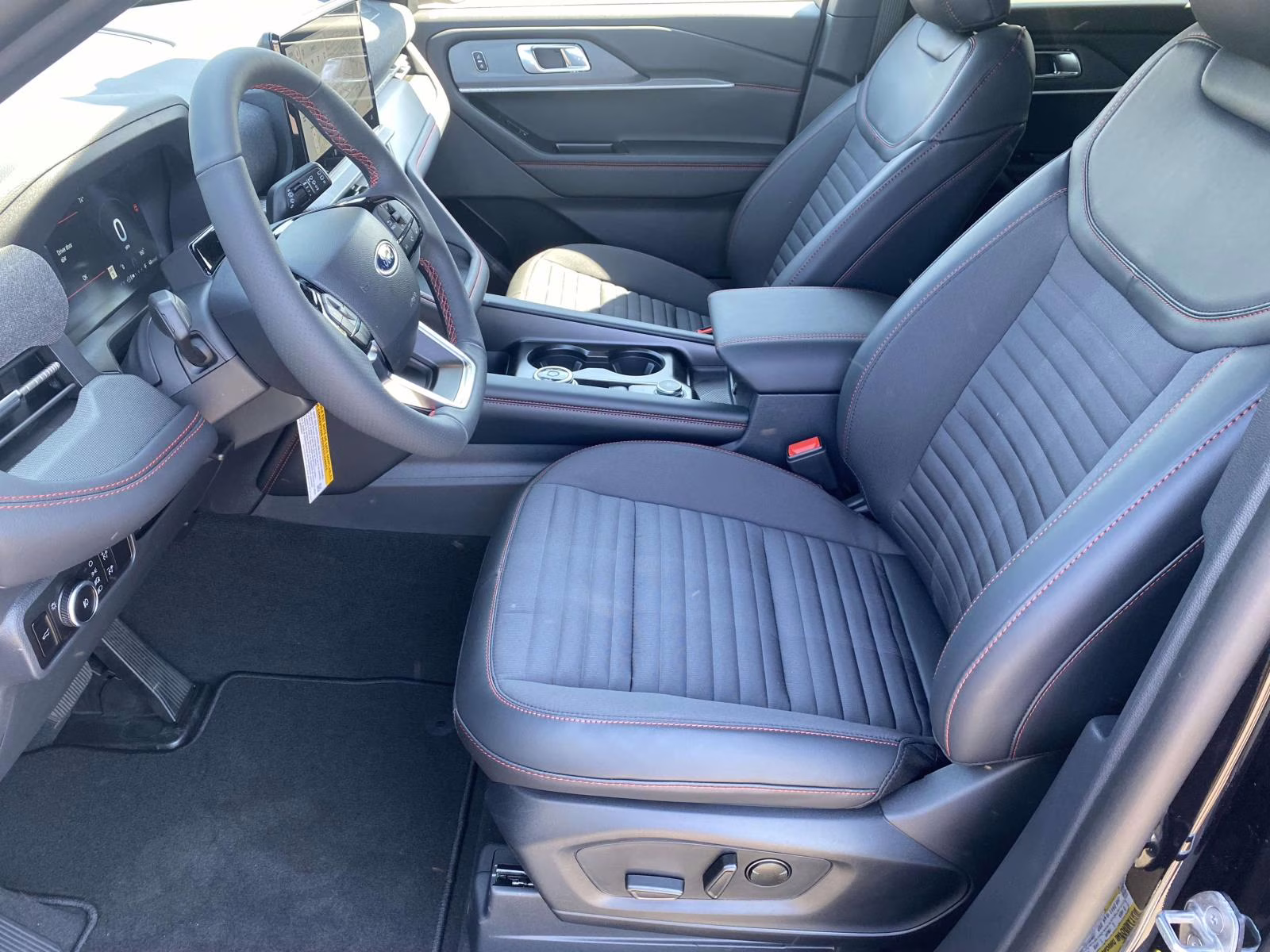 2026 Agate Black Metallic Ford Explorer ST-Line RWD SUV