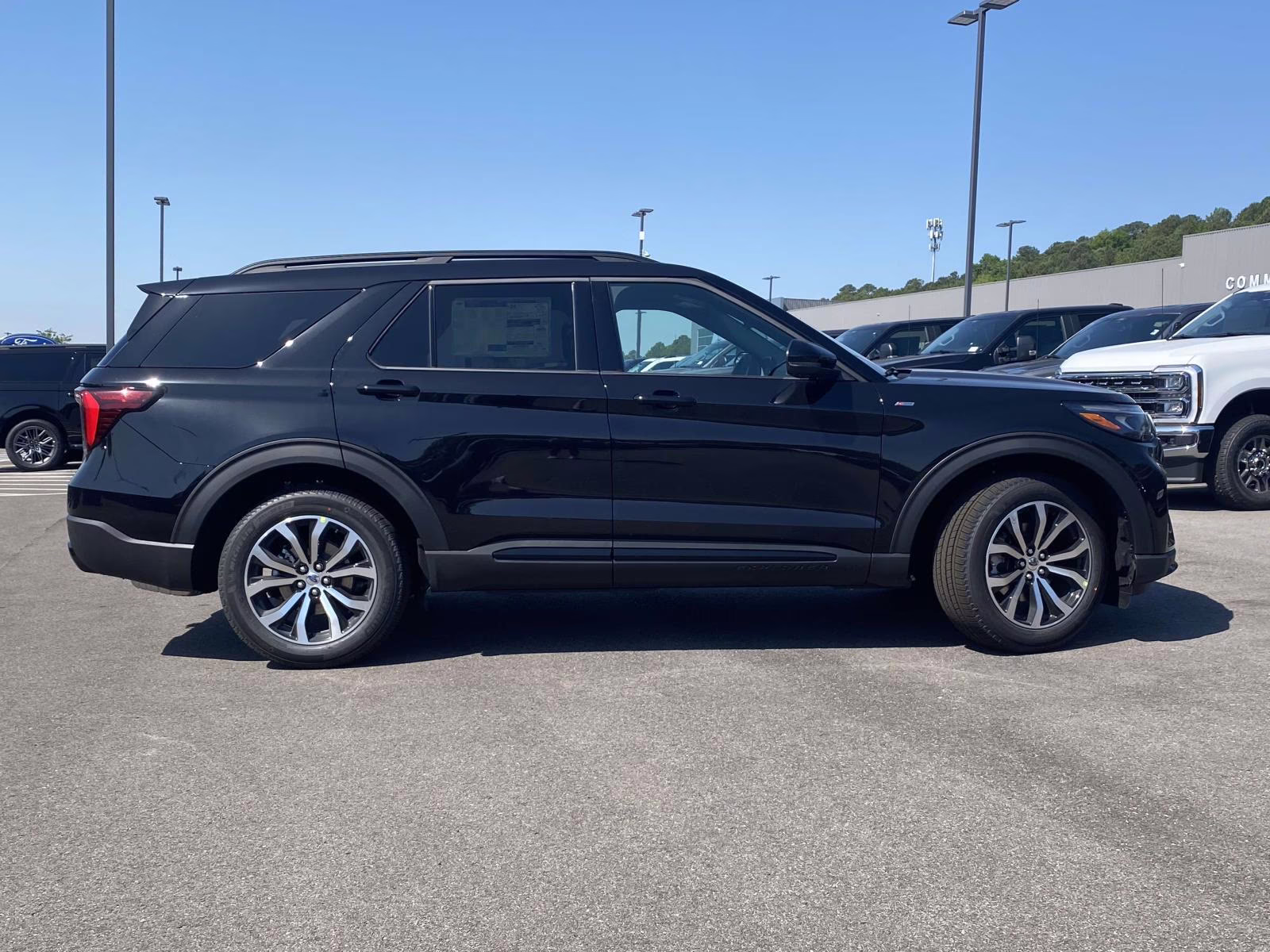 2026 Agate Black Metallic Ford Explorer ST-Line RWD SUV