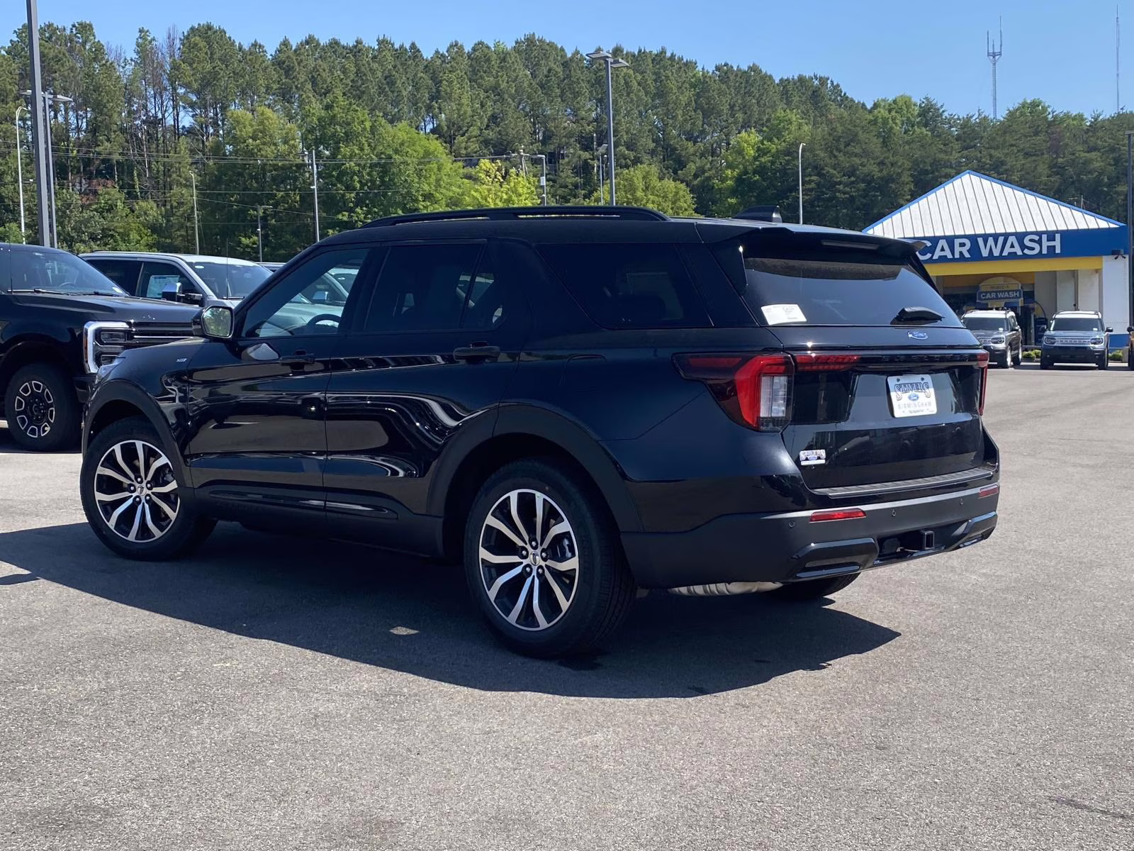 2026 Agate Black Metallic Ford Explorer ST-Line RWD SUV
