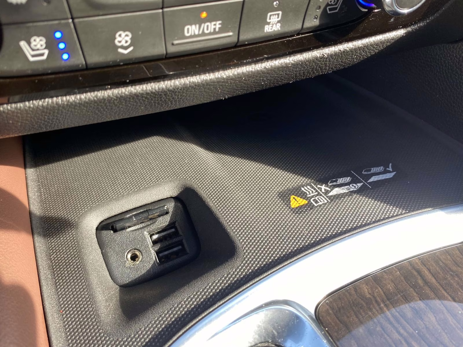 2021 White Frost Tricoat Buick Enclave Avenir AWD SUV